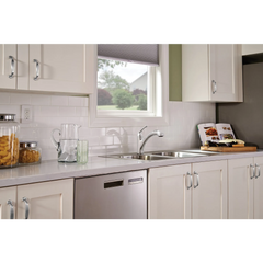 Banbury One-Handle Pullout Kitchen Faucet