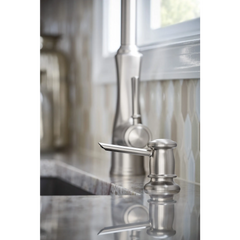 Lizzy Spot Resist Stainless One-Handle Pulldown Kitchen Faucet