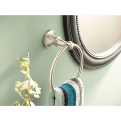 Vale Towel Ring