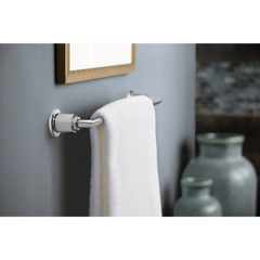 Arris 24" Towel Bar