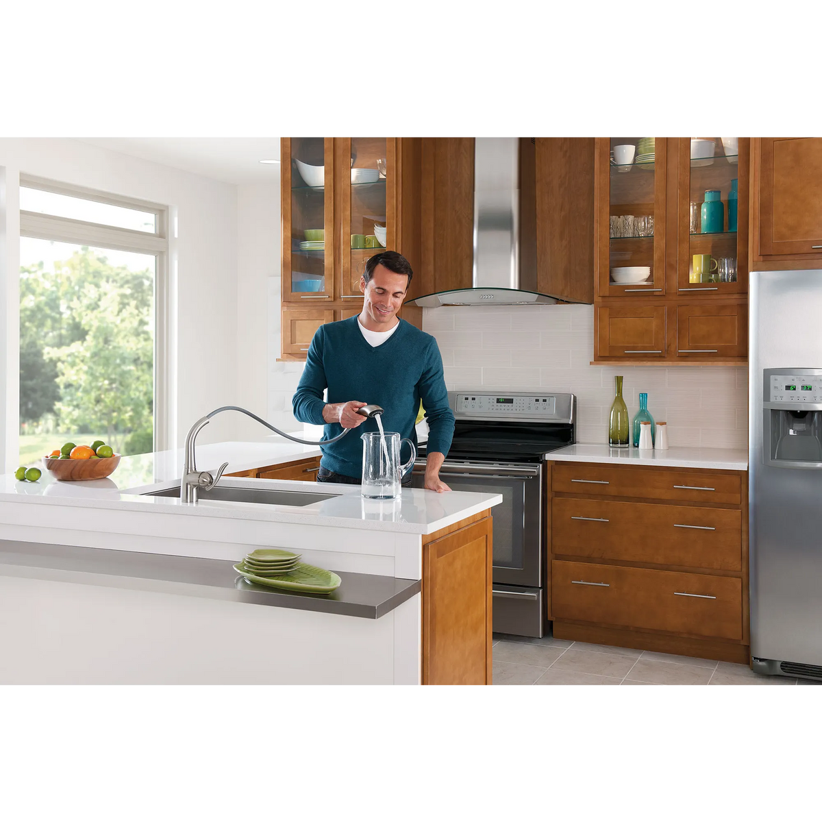 Arbor Chrome One-Handle High Arc Pullout Kitchen Faucet