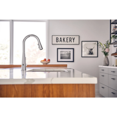 Sleek MotionSense Wave One-Handle Pulldown Touchless Kitchen Faucet