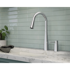 Sleek One-Handle Pulldown Kitchen Faucet