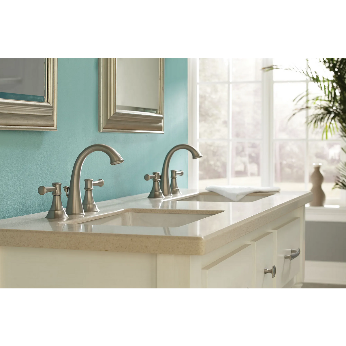 Ashville Two-handle Centerset Bathroom Sink Faucet