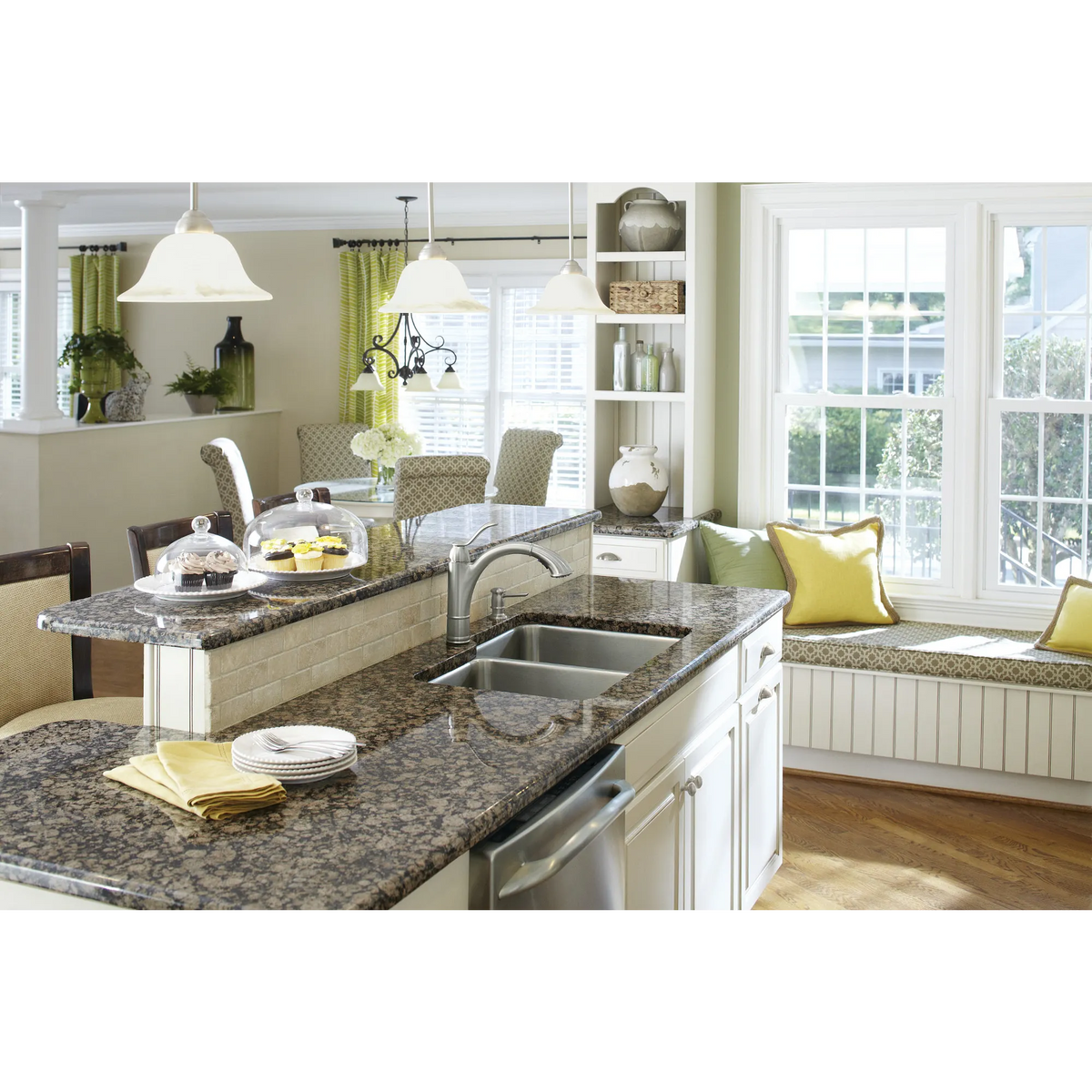 Walden Chrome One-Handle Low Arc Pullout Kitchen Faucet