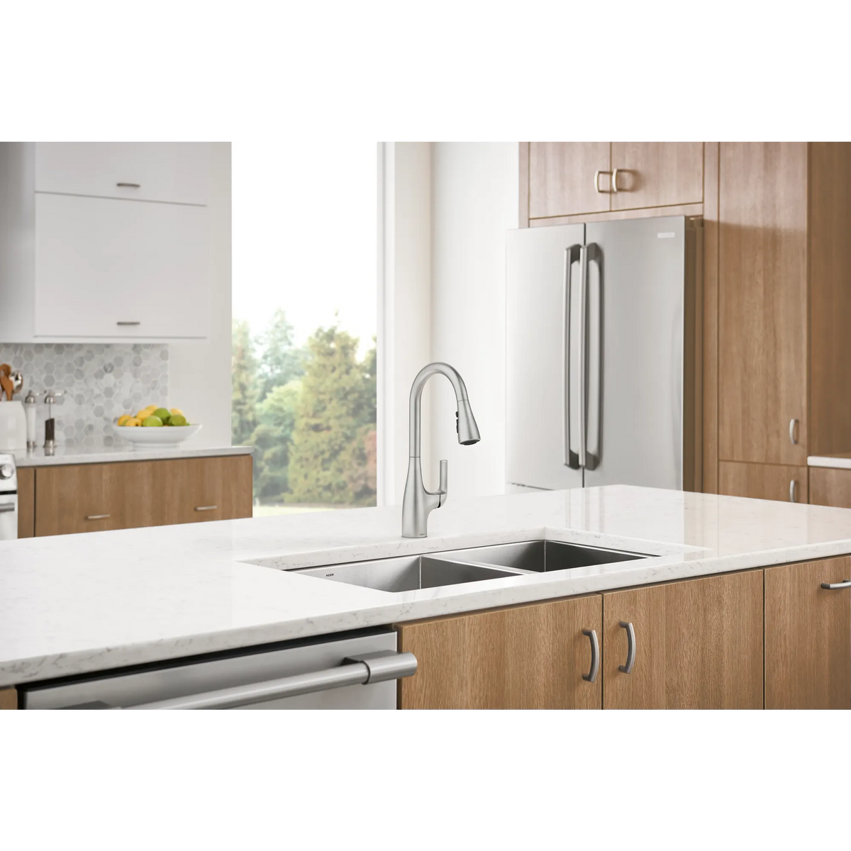 Leesi One-Handle High Arc Pulldown Kitchen Faucet