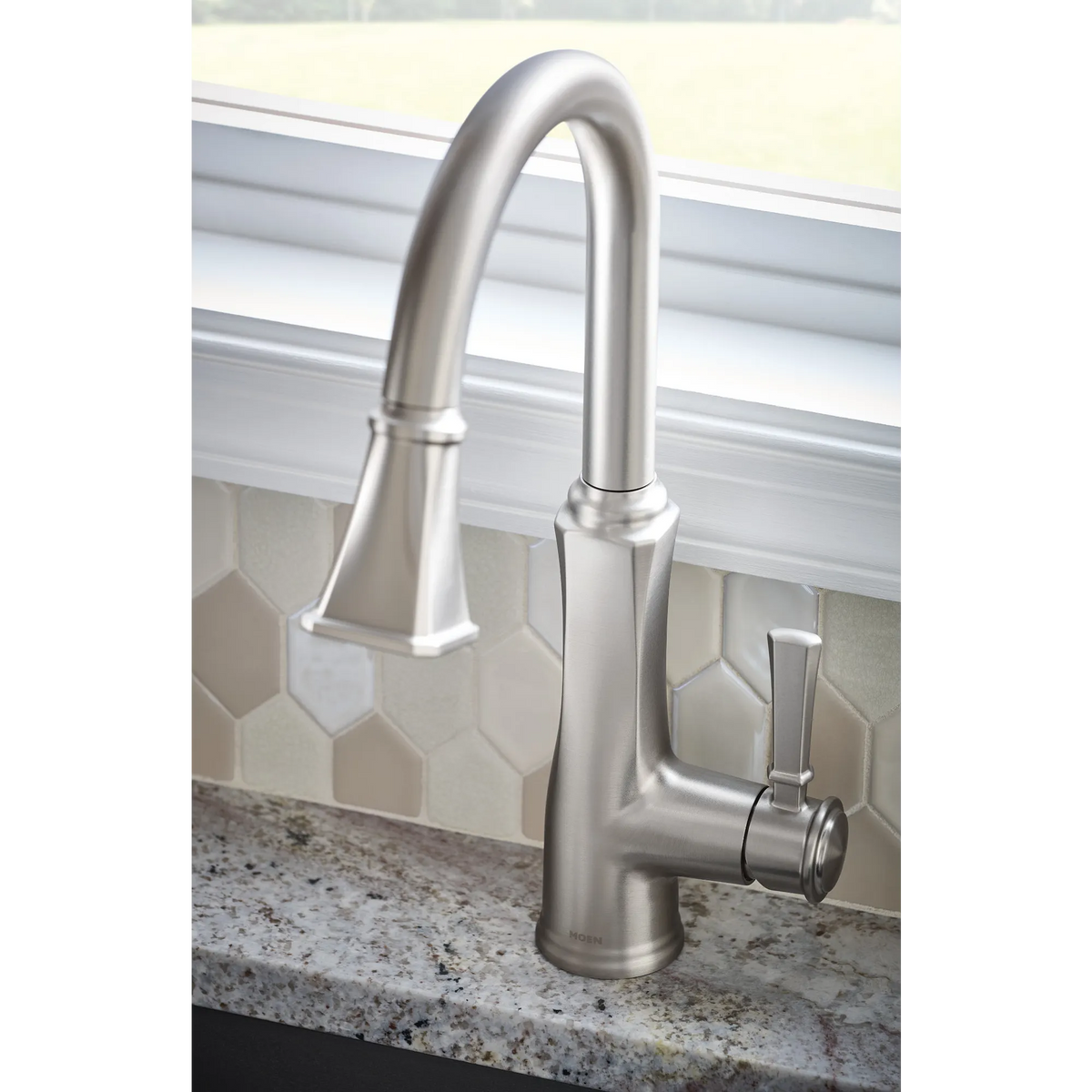 Lizzy Spot Resist Stainless One-Handle Pulldown Kitchen Faucet