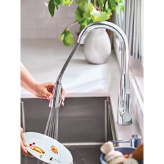 Haelyn MotionSense Wave One-Handle Pulldown Touchless Kitchen Faucet