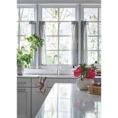 Judith One-Handle High Arc Pulldown Kitchen Faucet