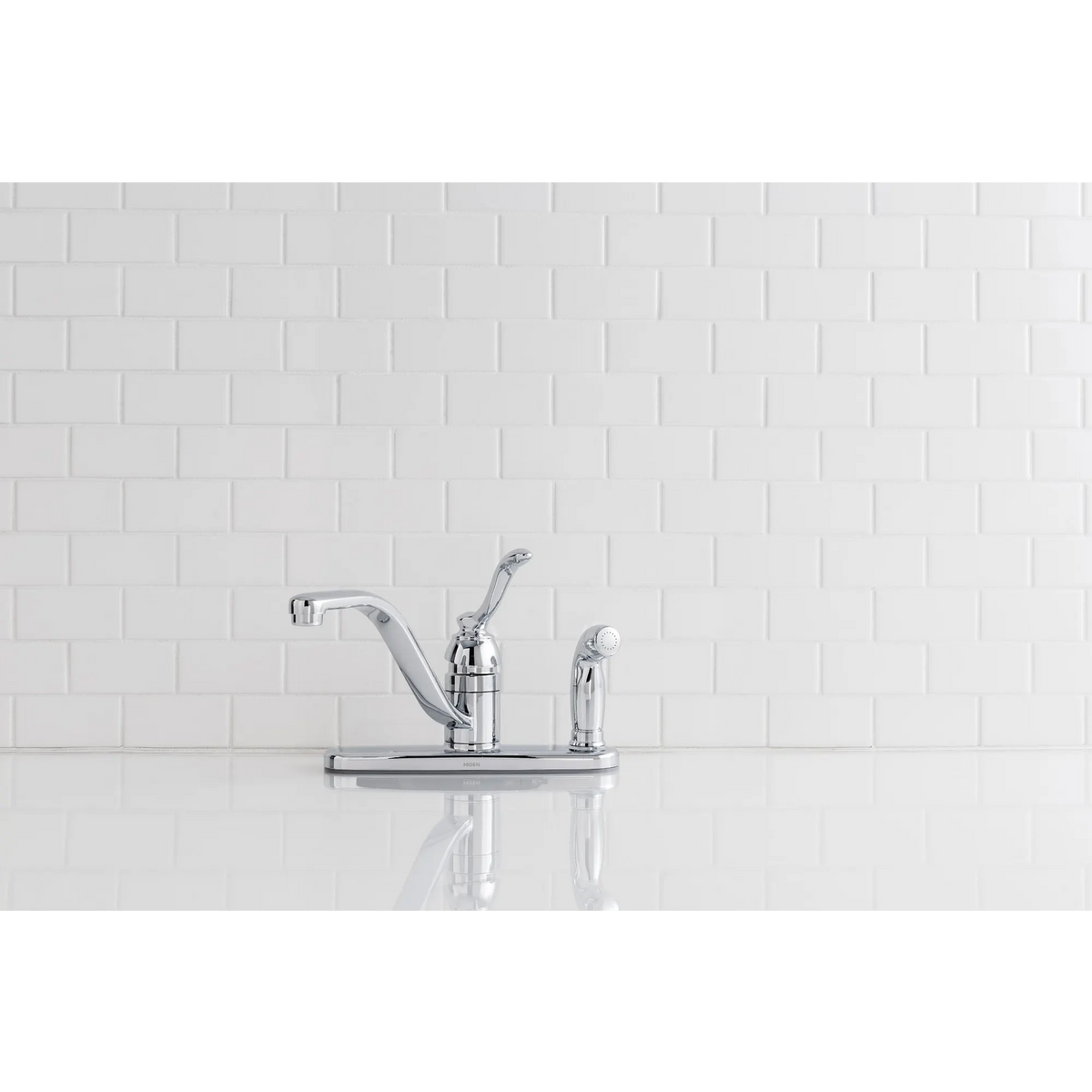 Banbury One-handle Low Arc Kitchen Faucet