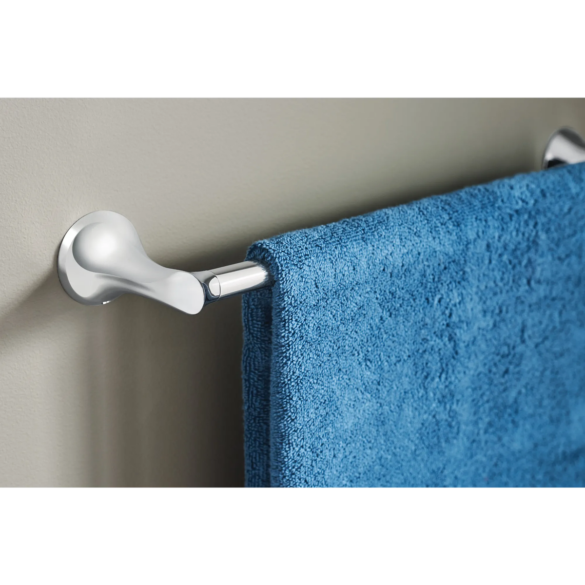 Darcy Chrome 18" Towel Bar
