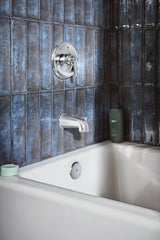 Ember Chrome cycling tub/shower