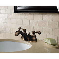 Traditional Two-handle Centerset Bathroom Sink Faucet