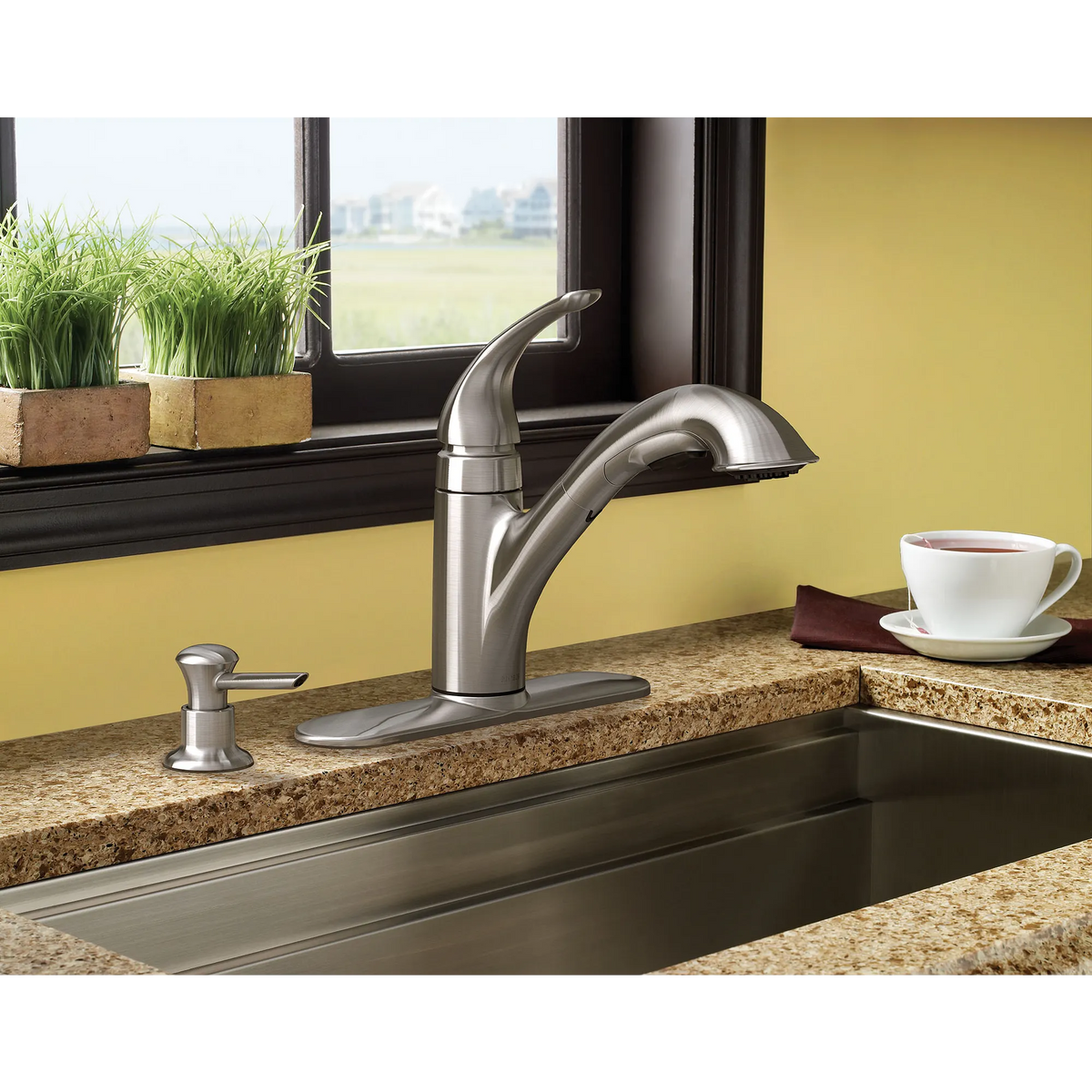 Caprillo Chrome one-handle low arc kitchen faucet