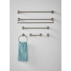 Hilliard Matte black pivoting paper holder