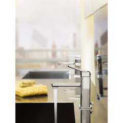 90 Degree One-handle Bathroom Sink Faucet