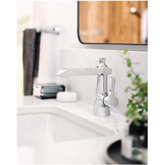 Flara One-handle Bathroom Sink Faucet