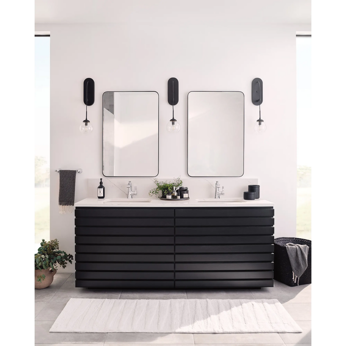 Flara One-handle Bathroom Sink Faucet