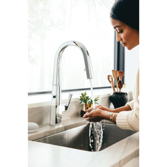 Nio Motion Control Smart Pulldown Touchless Kitchen Faucet