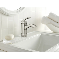 Hensley One-handle Bathroom Sink Faucet