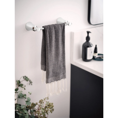Flara Hand Towel Bar
