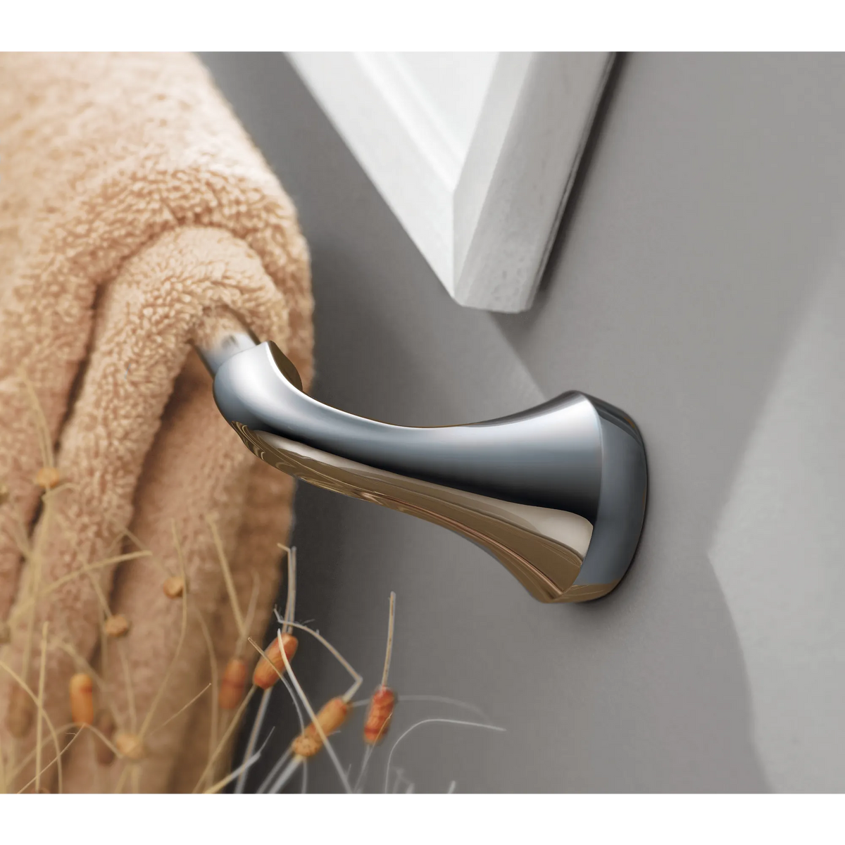 Eva Chrome 24" Towel Bar
