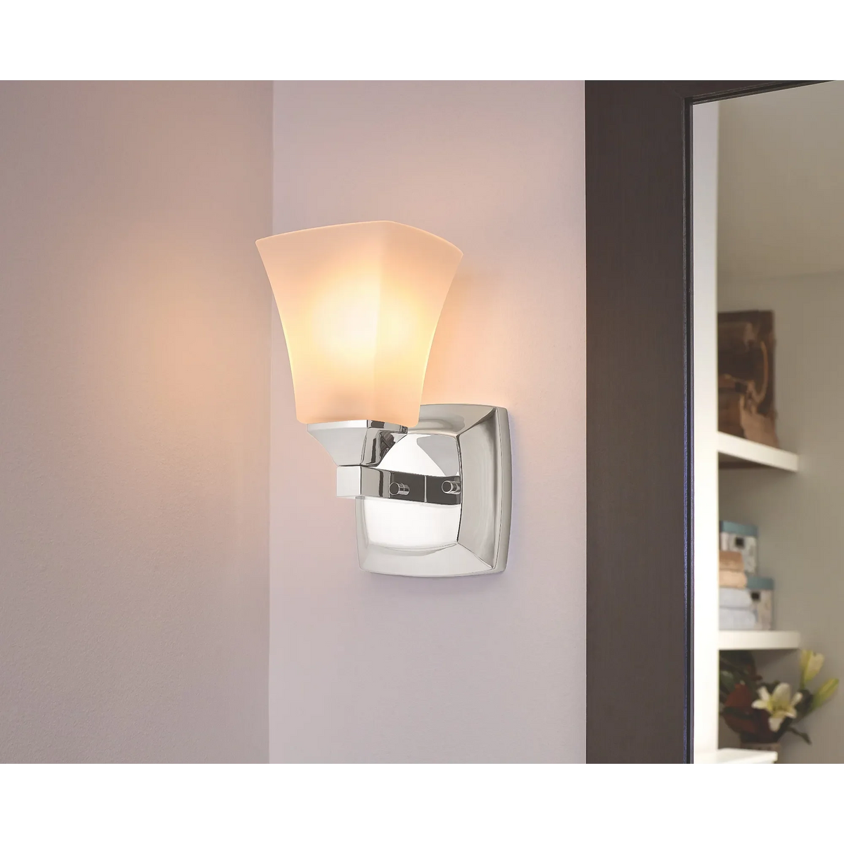 Voss Bath Light